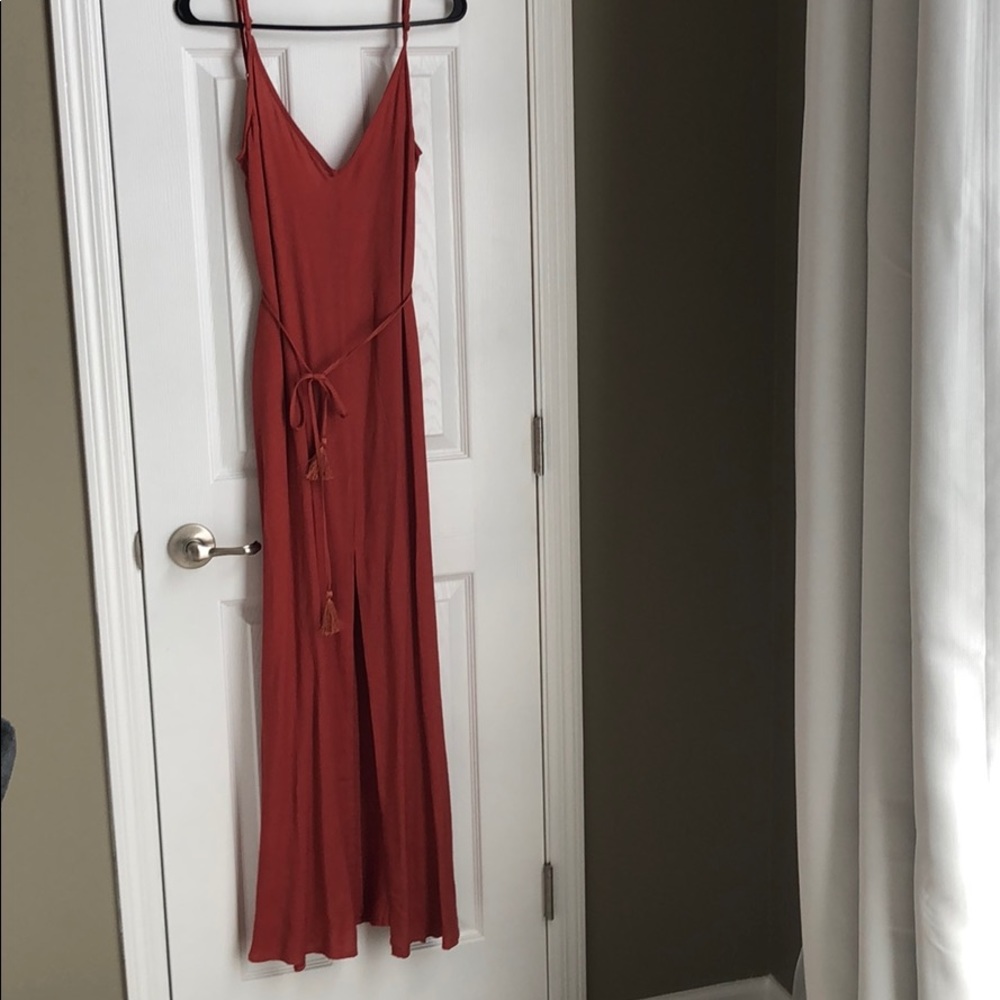 Adorable front slit rust colored LuLus Sundress